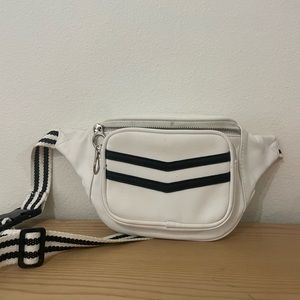 Forever 21 Fanny pack HEAVILY USED